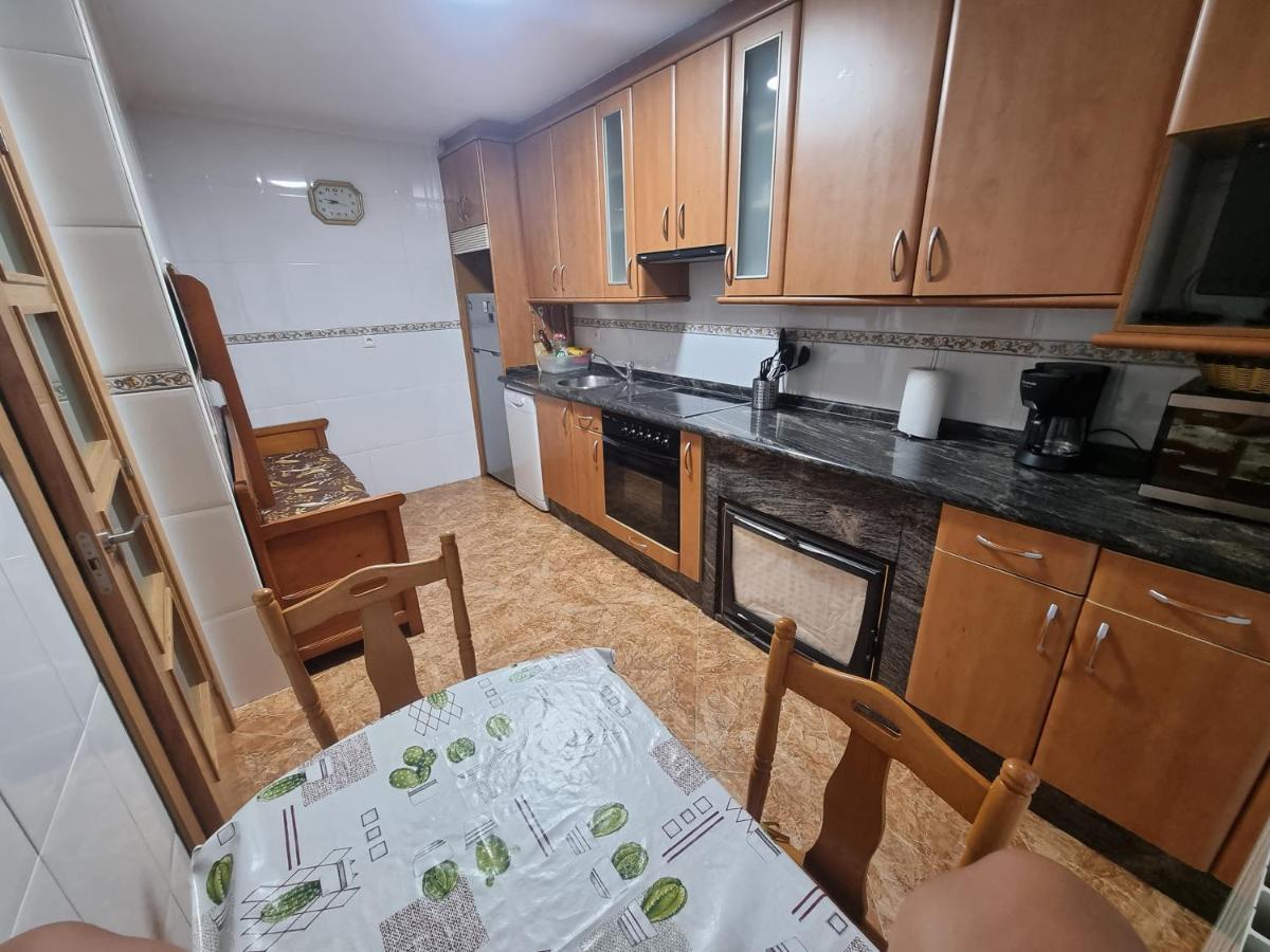 Ca' Remedios Villa Felechosa Exteriör bild
